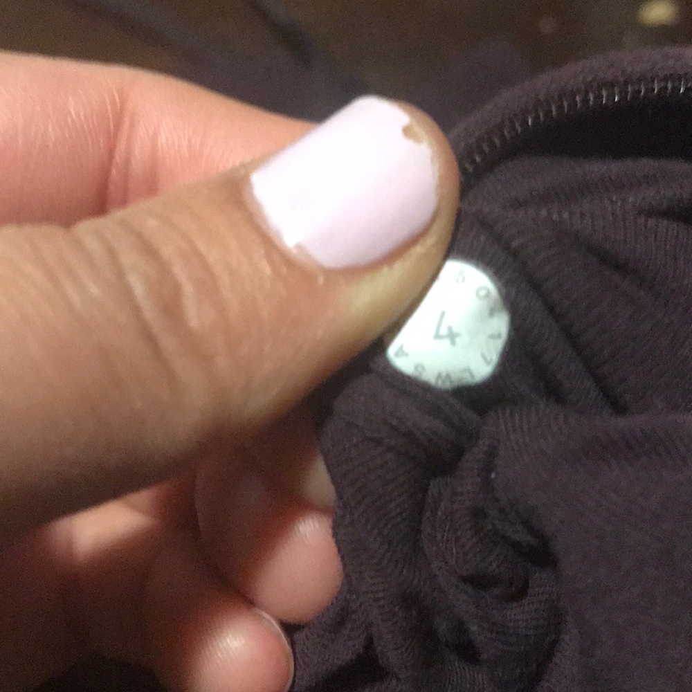 Lululemon.! - Picture 7 of 10